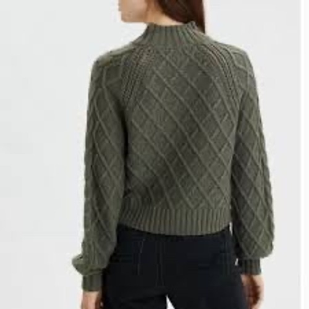 American‎ Eagle Small mock neck cable knit chunky sweater Cropped Green - Picture 2 of 16
